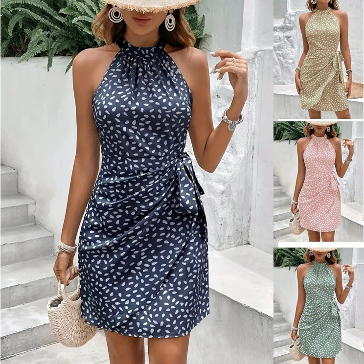 Robe Courte à Pois - Élégance et Confort Estival