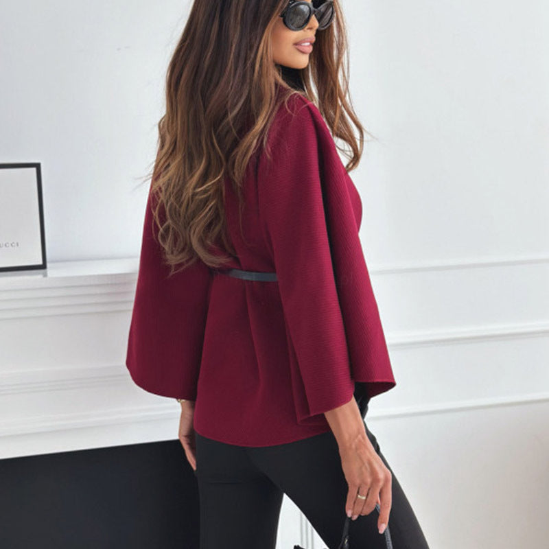 Cape Élégante Ceinturée - Charme Féminin